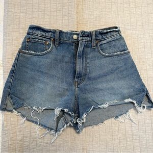 Abercrombie Cutoff Short